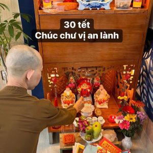 Cách thờ Thần tài Thổ địa buôn may bán đắt